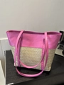 Pink leather and woven straw patchwork tote bag with large capacity for daily commuting - Rose Red