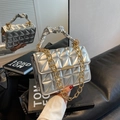 Elegante borsa trapuntata argento con catena dorata e manico arricciato per donne - Argento