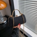 Elegante borsa da sera nera scintillante con catena dorata e manico circolare - Nero