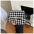 Borsa a spalla chic in tweed pied-de-poule bianco e nero con chiusura a ferro di cavallo - Nero