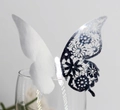 Papillons décoratifs 3D découpés au laser argentés pour verres et mariages élégants - Argent Réfléchissant