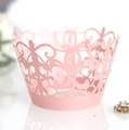 Elegante lasergeschnittene rosa Kronen-Cupcake-Förmchen mit filigranem Blumenmuster - Rosa / 5cm