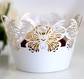 Elegante involucro per cupcake bianco tagliato al laser con pizzo a farfalla traforato - 5cm / Bianco