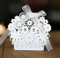 Λευκό κουτί γάμου laser-cut με κομψή κορδέλα οργάντζας και φιόγκο για γλυκά - Λευκό