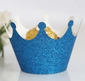 Close-up of royal blue glitter crown cupcake wrapper with golden foil chocolate - 5cm / Glitter Royal Blue