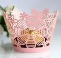 Rosa lasergeschnittene Spitze Cupcake-Hülle mit Blumenmuster für Party Tortendeko - 5cm / Rosa