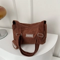 Braune Cord-Umhängetasche mit verstellbarem Gurt und kleiner passender Zippertasche - Braun