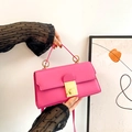 Elegant fuchsia fashion handbag with golden square lock and leather shoulder strap - Rose Pink