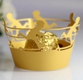 Goldene Lasercut Muffinförmchen mit BOY-Silhouette für Partydekorationen - Gold