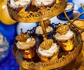 Golden hollow crown cupcake wrappers for elegant wedding and party dessert decoration - Reflective Gold