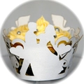 White laser cut cupcake wrappers with romantic kissing couple and heart silhouette - White