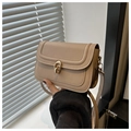 Borsa a tracolla beige minimalista con finitura opaca e chiusura a girello dorata - Cachi