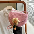Rosa gewebte Baumwolltasche mit großer gelber Blume und weichem Plüsch-Anhänger-Detail - Rosa
