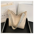 Borsa a mezzaluna in paglia beige con tracolla larga ricamata a motivi geometrici - Stile 2 Trama Verticale (6661-SZ) / Bianco Sporco