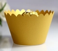 Eleganti pirottini d'oro per cupcake con bordo smerlato per decorazioni di feste e muffin - Oro / 5cm
