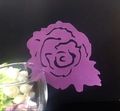 Decorazione in carta viola tagliata al laser a forma di rosa per bordo bicchiere nera - Viola scuro