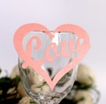 Tarjeta de copa corazón rosa brillante con corte láser Love para decoración de bodas - Rosa