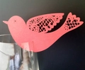 Marque-place oiseau en papier rouge découpé au laser avec motifs de dentelle pour mariage - Rouge Perlé