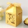 Boîte à bonbons de mariage dorée découpée au laser Mr & Mrs avec ruban et silhouettes - Or