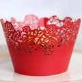 Pirottini per cupcake rossi tagliati al laser con motivi a rosa per decorazioni - 5cm / Rosso Perlato
