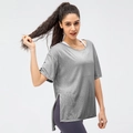 Women's loose quick-dry short sleeve yoga t-shirt with side slit in grey melange - Heather Grey