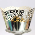 Involucri per cupcake in argento tagliati al laser con eleganti cuori e farfalle - 5cm / Argento Riflettente