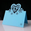 Segnaposto azzurro elegante con cuore intagliato al laser e motivi floreali traforati - Celeste
