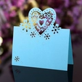 Segnaposto azzurro a forma di cuore tagliato al laser per tavoli da matrimonio in carta - Blu Tiffany
