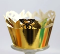 Macro shot of laser-cut mirrored gold cupcake wrappers with romantic birds and heart design - 5cm / Reflective Gold