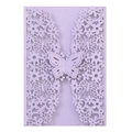Élégante couverture d'invitation lavande découpée au laser avec motifs de fleurs et papillons - Lilas