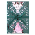Détail d'invitation de mariage vert foncé découpée au laser avec ruban et motif floral - Vert Encre