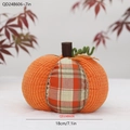 Zucca decorativa da 7 pollici in velluto a coste arancione e tessuto a scacchi - Stile Patchwork in Velluto a Coste (QD24B606)