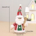 Mini figurine Père Noël en peluche avec skis et bonnet sapin de Noël, décoration 23 cm - Style Père Noël (QD25B632 A)