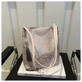 Borsa tote rosa con ricamo di paesaggio cinese e decorazione di nappa grigio scuro - Rosa