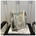 Borsa tote stile cinese color crema con ricamo di foglie di bambù e nappa grigia - Bianco Foglia di Bambù