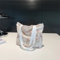 Sac cabas en peluche blanche avec broderie papillon rose et bandoulières en toile - Rouge
