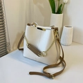 Vintage large capacity bucket bag in off-white PU leather with brown chain strap - Off White