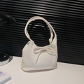 Borsa tote beige con fiocco in tessuto e superficie in twill per un look casual chic - Bianco