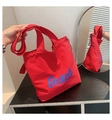 Rote Nylon-Tragetasche mit blauem Beach-Aufdruck und doppelten Schultergurten - Rot