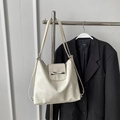 Bolso tote de cuero blanco crema con elegante lazo y correas de hombro dobles finas - Blanco Roto (Sin Colgante)