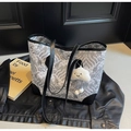 Grand sac cabas rétro avec motif de vagues et breloque nuage en peluche mignonne - Noir (Avec Pendentif)