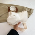 Elegante bolso bandolera beige con correa ancha de tela y monedero redondo pequeño - Blanco