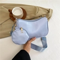 Bolso bandolera azul claro con correa ancha y monedero redondo pequeño en cuero PU - Azul