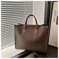 Dettaglio della borsa tote vintage marrone con motivo M e manici con rivetti dorati - Motivo M Caffè