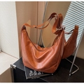 Minimalist brown vintage crescent tote bag with adjustable shoulder strap for women - Brown