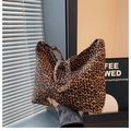 Große Canvas-Einkaufstasche mit Leopardenmuster, modische Schultertasche für Damen - Braun