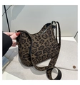 Borsa a tracolla leopardata alla moda con tracolla larga e texture vellutata - Leopardo Caffè