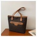 Borsa tote monogramma marrone con motivi dorati e manici in pelle color kaki - Marrone