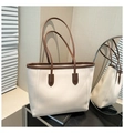 Bolso tote crema minimalista con correas marrones en contraste y reflejo de espejo - Blanco