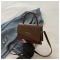 Borsa a mano minimalista in pelle PU marrone scuro con patta asimmetrica e manico - caffè